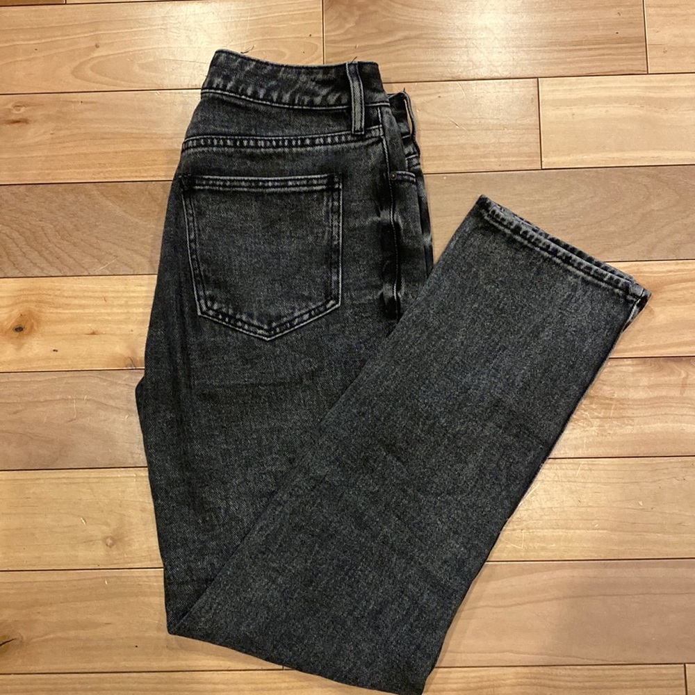 Black High Rise Mom Jeans